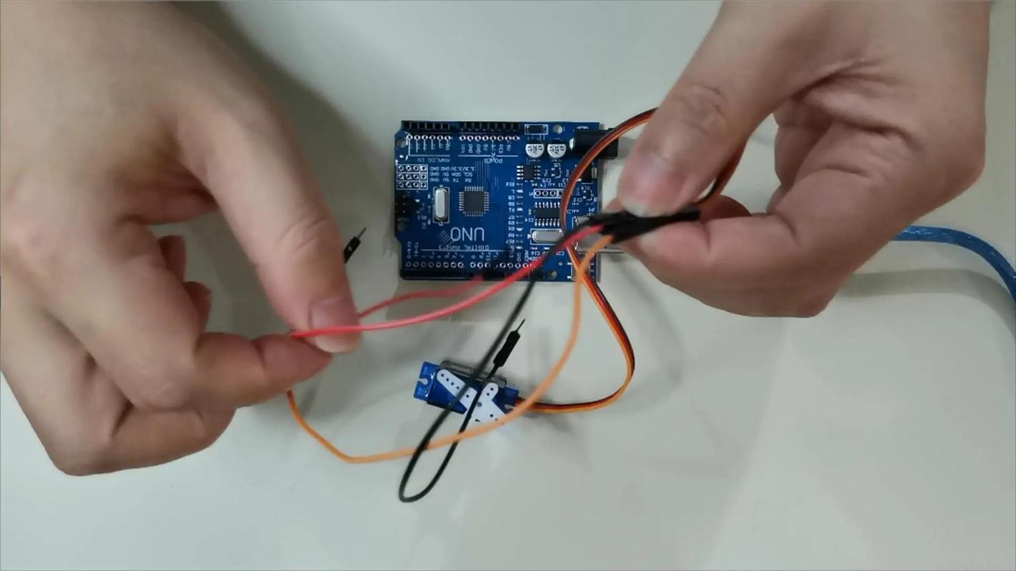 How To Connect The Servo Mg996r To Which Of The Three Wires Should Be Connected?